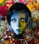Des King - Masquerade
